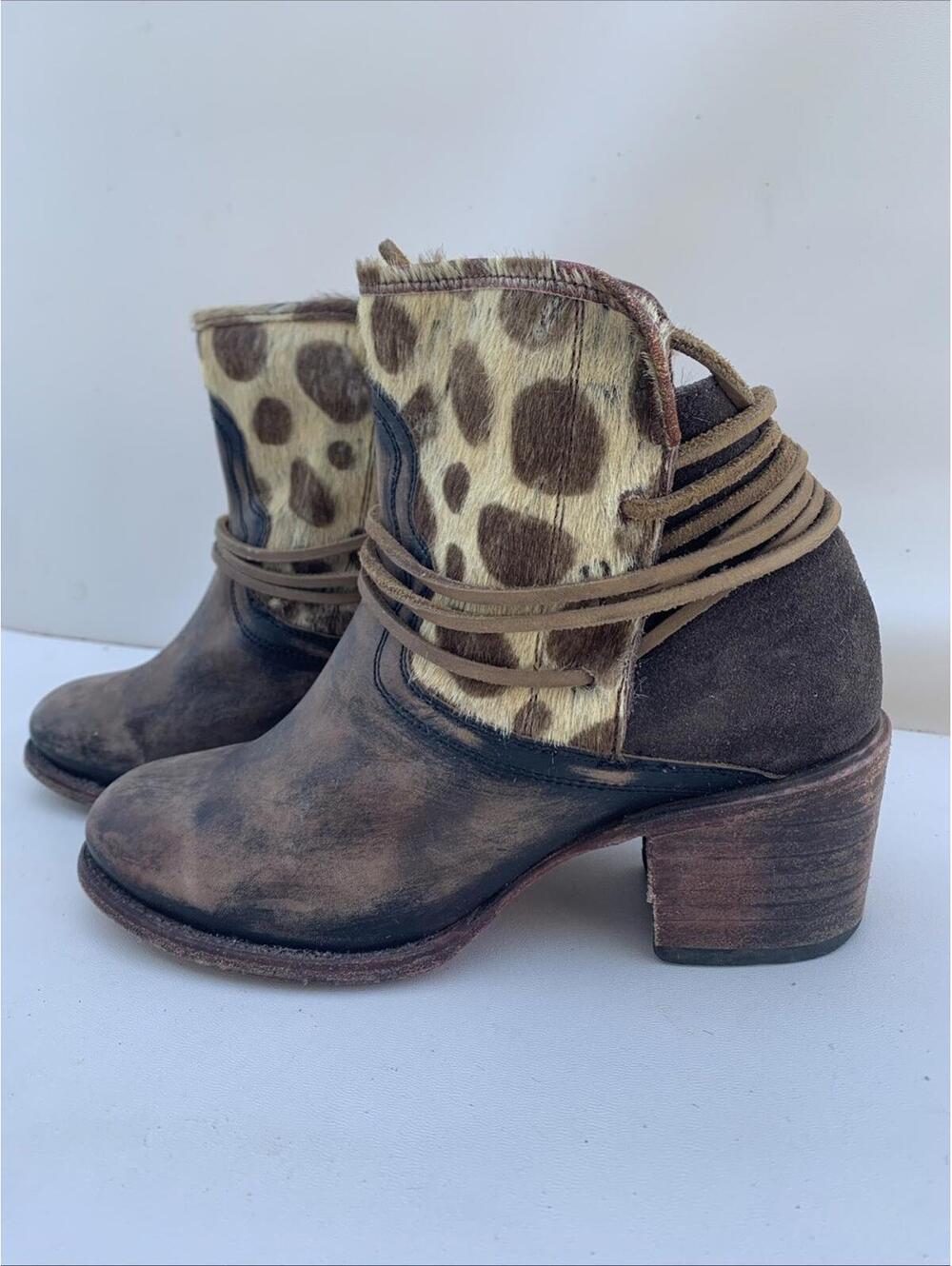 Freebird Casey Leopard Boots Womens 9 Brown Lace Up Western Boho Bohemian